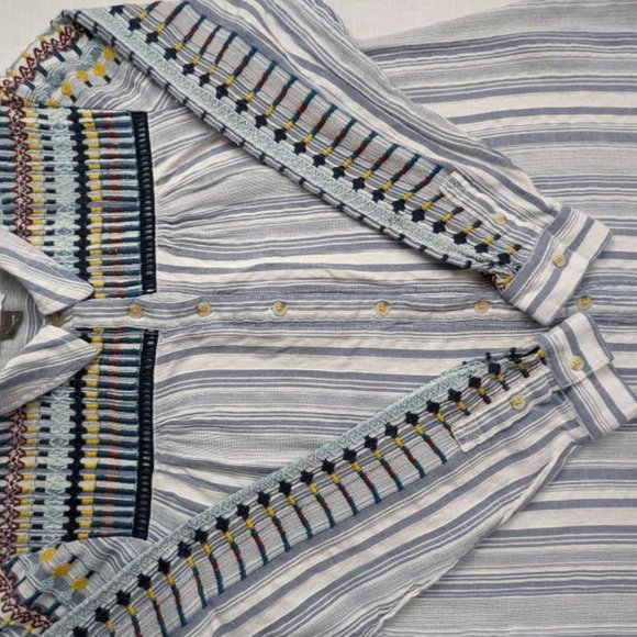 Anthropologie Pilcro Embroidered Long Sleeve Button Up Blouse Top, Size M - Picture 6 of 7